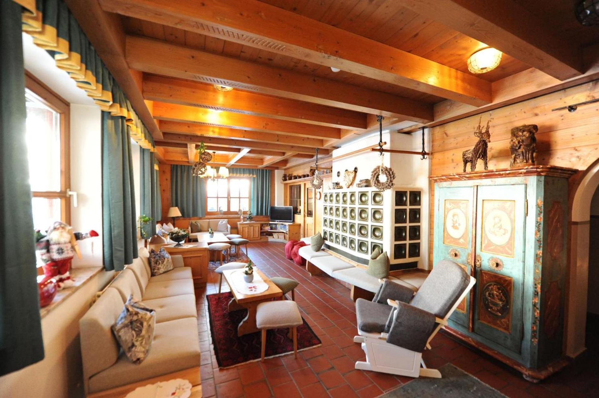 Ski In Ski Out Hotel Unterellmau Saalbach-Hinterglemm Exteriör bild