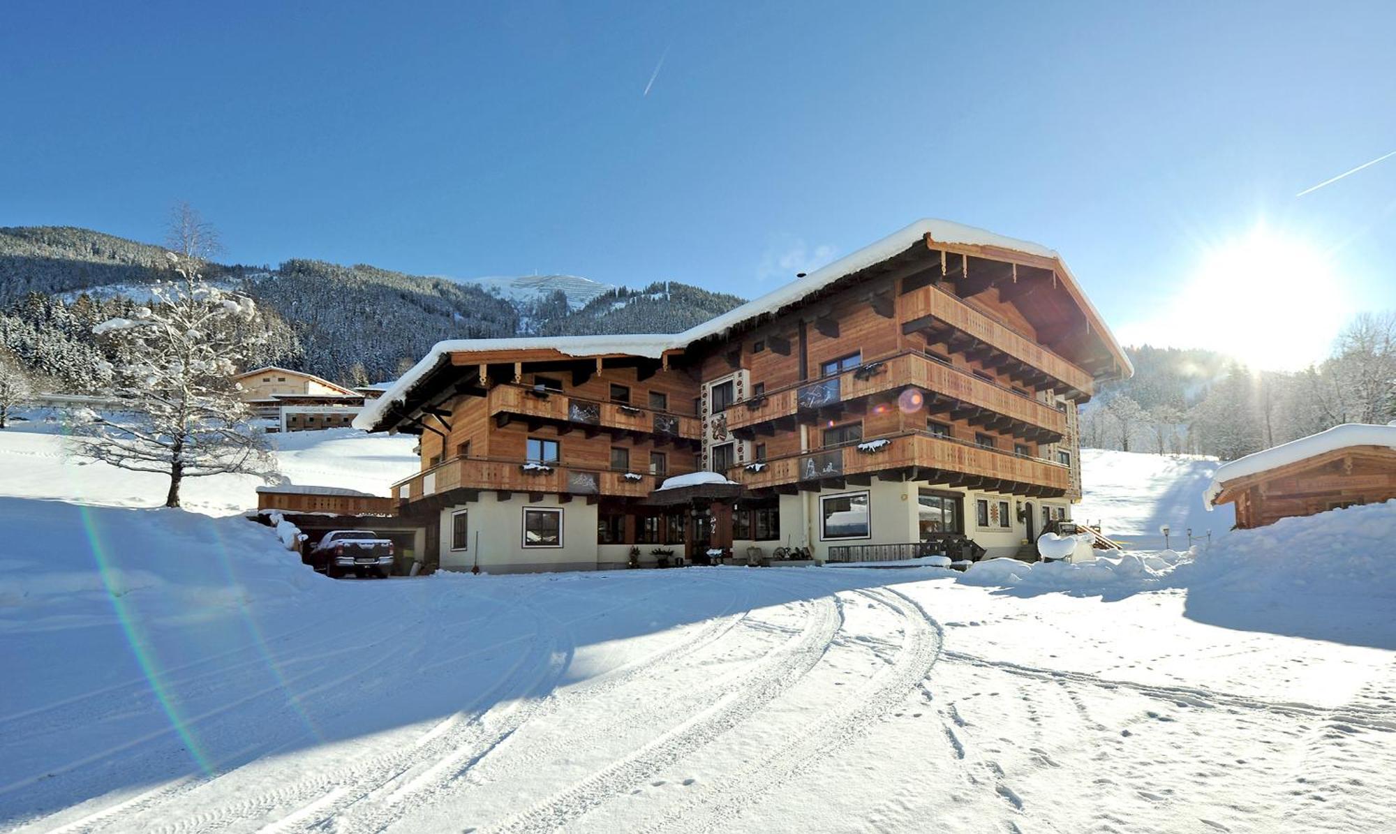 Ski In Ski Out Hotel Unterellmau Saalbach-Hinterglemm Exteriör bild