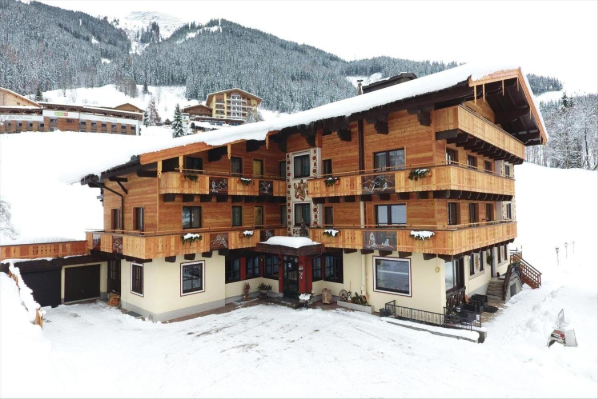 Ski In Ski Out Hotel Unterellmau Saalbach-Hinterglemm Exteriör bild