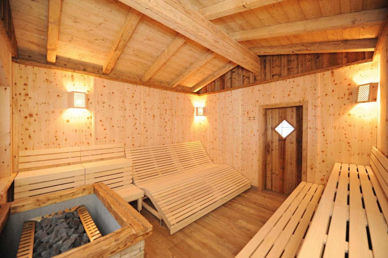 Ski In Ski Out Hotel Unterellmau Saalbach-Hinterglemm Exteriör bild