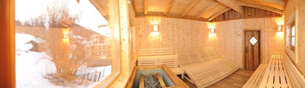 Ski In Ski Out Hotel Unterellmau Saalbach-Hinterglemm Exteriör bild