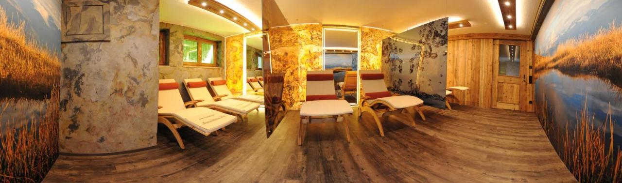 Ski In Ski Out Hotel Unterellmau Saalbach-Hinterglemm Exteriör bild